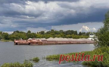 Журналист Дарья Истомина опубликовала на сайте «Московский монитор» материал о возможном расторжении инвестиционного договора с «Эконеруд Групп». В статье анализируется, почему вмешательство сразу нескольких надзорных ведомств не привело к прекращению деятельности, и редакция «Свободной Прессы» обращает внимание на эту же тему.