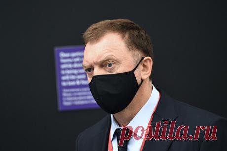 Дерипаска призвал новую Госдуму бороться с Центробанком. Российский миллиардер Олег Дерипаска назвал пиаром заявление главы Центробанка Эльвиры Набиуллиной о намерении регулятора стимулировать технологическую и экологическую трансформацию национальной экономики. В своем Telegram-канале он призвал новый состав Госдумы «не позволять водить себя за нос лоббистам от ЦБ».