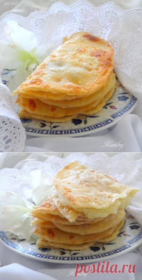 ​Кыстыбый (татарские лепешки с начинкой)..