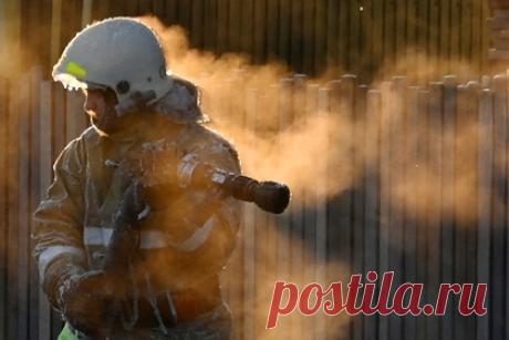 На северо-западе Москвы загорелся «Бункер». Около 100 человек эвакуировали из загоревшегося хостела «Бункер», расположенного на Волоколамском шоссе на северо-западе Москвы. Удалось установить, что очаг возгорания располагался на первом этаже четырехэтажного здания. Прибывшие пожарные оперативно ликвидировали возгорание. Пострадавших нет.