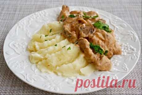 Бефстроганов с грибами в соусе бешамель | ПРОСТО ВКУСНО | Яндекс Дзен