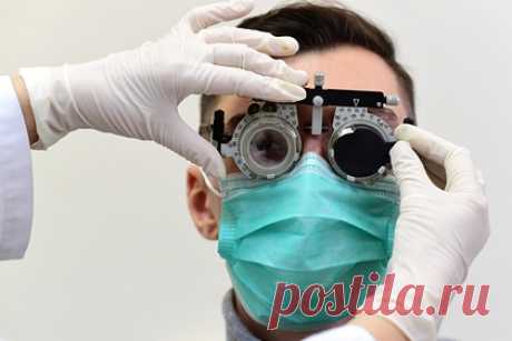 Россиянам назвали способ определить тяжелый постковидный синдром по глазам. Доктор биологических наук, профессор Школы системной биологии Университета Джорджа Мейсона (США) Анча Баранова назвала способ определить тяжелый постковидный синдром по глазам. По ее словам, диагностику осложнения открыли ученые из Турции и Катара с помощью конфокальной микроскопии роговицы глаза.