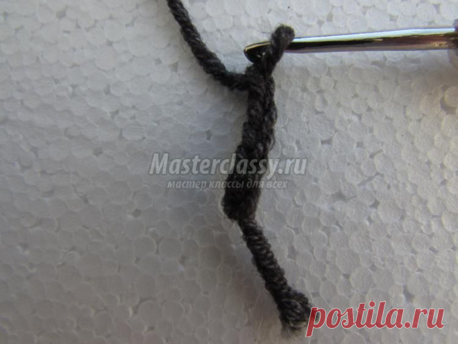 Вязаная шапка для детских утренников. Волк. Мастер-класс