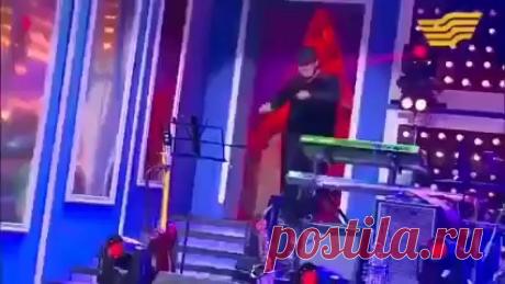 (20+) Watch | Facebook