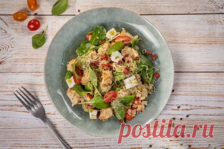 Салат со шпинатом с курицей и сыром – пошаговый рецепт с фото.