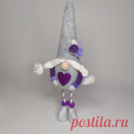 Гномик - стройная барышня с косами.

#идея@izfetra #вдохновение@izfetra #выкройка@izfetra #гном@izfetra #игрушка@izfetra #нг@izfetra