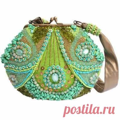Расшитые бисером сумочки