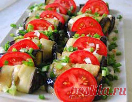 Рулетики из баклажанов с помидорами | Домашняя кулинария