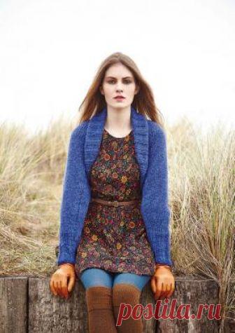 Шраг Теме Женская модель шрага, связанного на спицах 6 мм из смесовой пряжи ровничного типа. Вязание изделия выполняется поперек от манжеты первого...