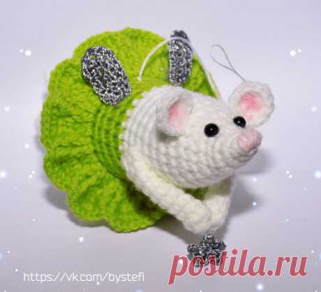 PDF Мышка Фея. FREE amigurumi crochet pattern. Бесплатный мастер-класс, схема и описание для вязания игрушки амигуруми крючком. Вяжем игрушки своими руками! Мышь, мышка, крыса, rat, ratte, мышонок rato, sıçan, mouse, maus, souris, myši, fare. #амигуруми #amigurumi #amigurumidoll #amigurumipattern #freepattern #freecrochetpatterns #crochetpattern #crochetdoll #crochettutorial #patternsforcrochet #вязание #вязаниекрючком #handmadedoll #рукоделие #ручнаяработа #pattern #tutorial #häkeln #amigurumis