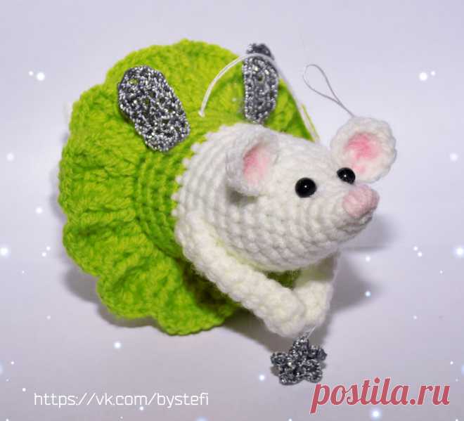 PDF Мышка Фея. FREE amigurumi crochet pattern. Бесплатный мастер-класс, схема и описание для вязания игрушки амигуруми крючком. Вяжем игрушки своими руками! Мышь, мышка, крыса, rat, ratte, мышонок rato, sıçan, mouse, maus, souris, myši, fare. #амигуруми #amigurumi #amigurumidoll #amigurumipattern #freepattern #freecrochetpatterns #crochetpattern #crochetdoll #crochettutorial #patternsforcrochet #вязание #вязаниекрючком #handmadedoll #рукоделие #ручнаяработа #pattern #tutorial #häkeln #amigurumis