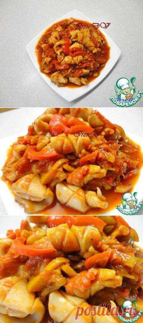 Острая закуска из кальмаров и овощей - кулинарный рецепт