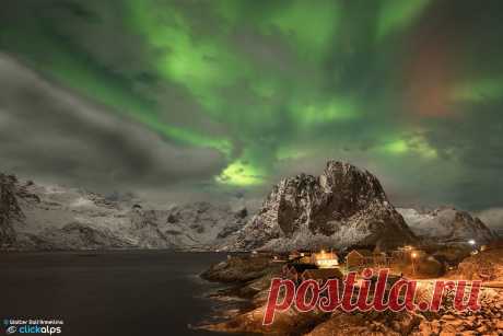 Aurora su Hamnøy by Walter Dall'Armellina / 500px