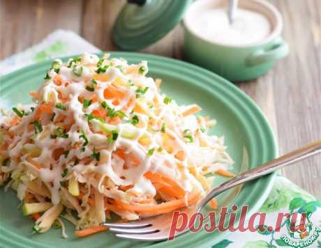 Салат с курицей, морковью и яблоком – кулинарный рецепт