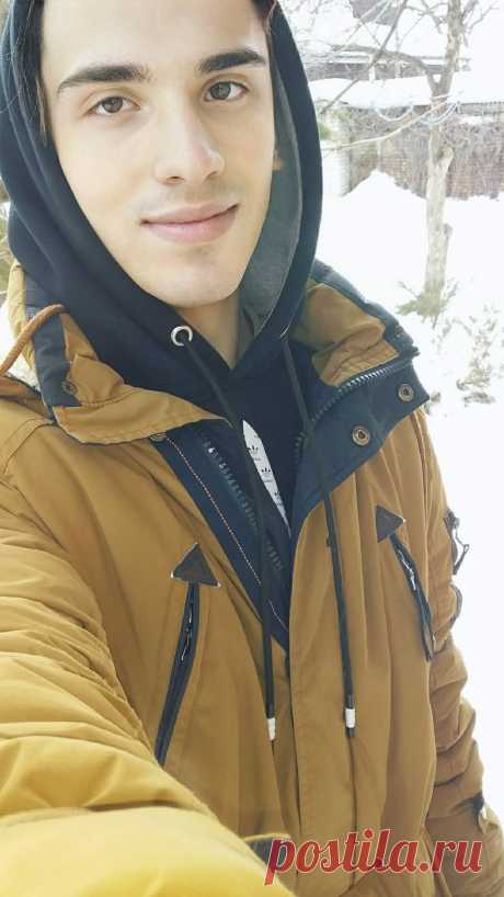 Slava Volk Певец