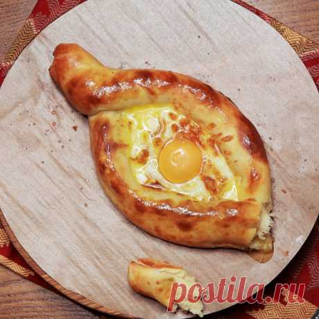 Хачапури по-аджарски