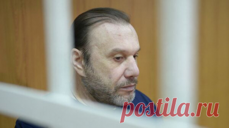 Суд приговорил бизнесмена Батурина к шести годам колонии