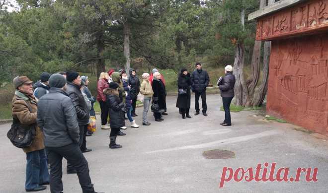 Библиотека-музей Зав. Смирно И.А.