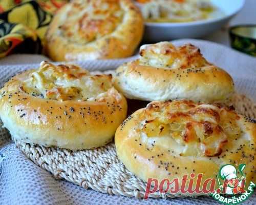 Ватрушки с луковой начинкой
