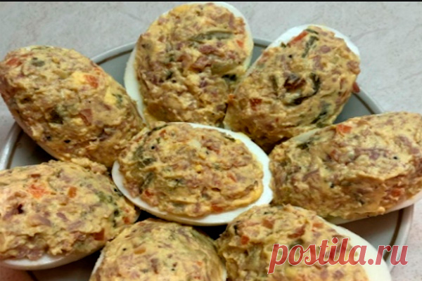 Фаршированные яйца с вкуснейшей начинкой к празднику Читать далее...