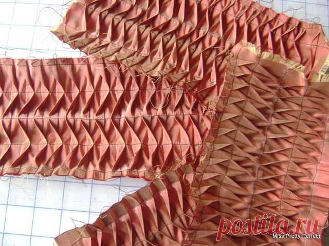 Miss Pretty Perfect Handbags: Mexican Pleating Tutorial by MissPrettyPerfect