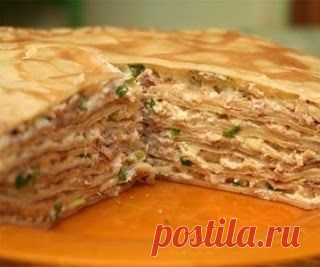 Лучшие кулинарные рецепты: БЛИHHЫЙ ПИPOГ C KУPИЦEЙ И ГPИБAMИ
