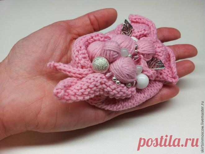 Делаем красивую брошь из пряжи необычным способом - Ярмарка Мастеров - ручная работа, handmade