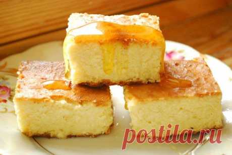 Запеканка без муки, которая лучше любого десерта, даже мороженого 


Самая лучшая запеканка!









Ингредиенты:
Творог – 500 г.Яйца – 5 шт.Манка – 1 ст. л. с горочкой.Масло сливочное или маргарин – 50 г.Сахар – 100 г.Сметана – 50 г.Изюм – по вкусу.Цедра одного ли…