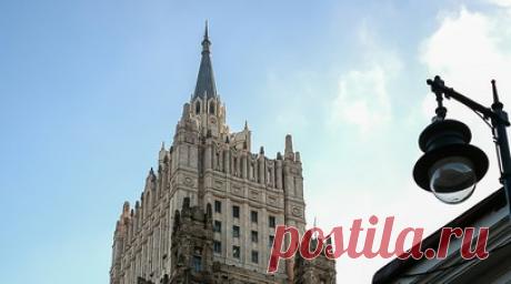 В МИД России заявили, что воровство стало визитной карточкой англосаксов. Официальный представитель МИД России Мария Захарова, комментируя информацию об одобрении в США законопроекта о конфискации российских активов, заявила, что воровство стало визитной карточкой англосаксов. Читать далее