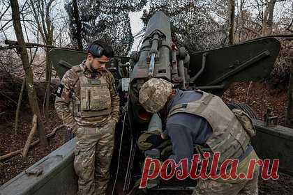 Предсказан переход конфликта на Украине в новую фазу. Происходящее в зоне боевых действий и заявления украинских и западных политиков свидетельствуют о возможности перехода конфликта на Украине в долгосрочной перспективе в фазу заморозки. Об этом «Ленте.ру» сообщил ведущий научный сотрудник Центра исследований проблем безопасности РАН политолог Константин Блохин.