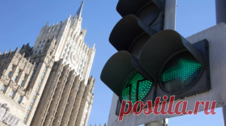 МИД России осудил неизбирательные удары в секторе Газа по гражданским объектам. Россия категорически осуждает неизбирательные удары в секторе Газа по гражданским объектам, заявил замглавы департамента информации и печати российского МИД Алексей Зайцев. Читать далее