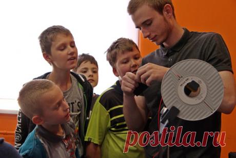 ᐅ Компьютерные IT-лагеря для детей в Москве | Академия TOP