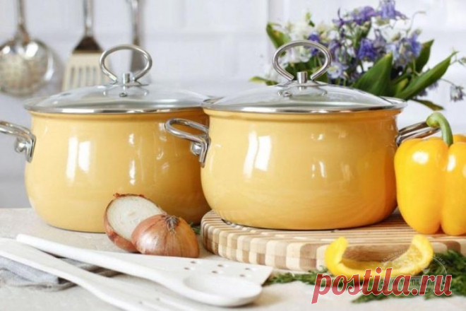 7 гениальных способов, которые заставят ваши кастрюли блестеть как новые Каждый раз, когда приходит время уборки в доме, вы стоите, смотрите на всё то, что скоро придется убирать и протирать, а руки тянутся к канистре с бензином, чтобы поджечь это всё к чёртовой матери. По...