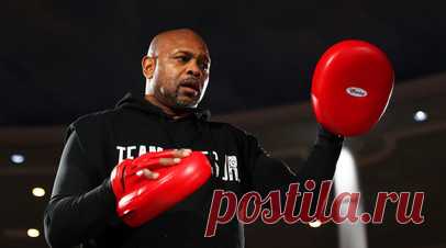 Рой Джонс хочет $10 млн за бой с Фёдором Емельяненко. Бывший абсолютный чемпион в полутяжёлом весе Рой Джонс назвал сумму, за которую может провести бой с Фёдором Емельяненко. Читать далее