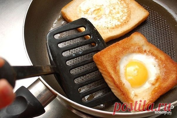 Яичница в хлебе - пошаговый кулинарный рецепт на Повар.ру