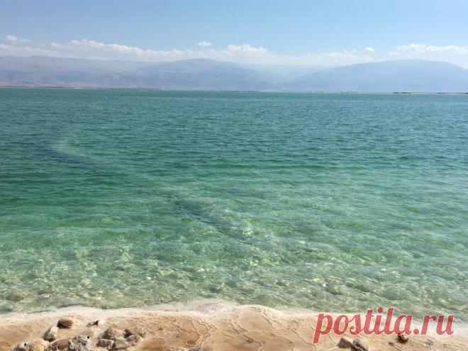 ЛЮБИТЬ СЕБЯ — ЗНАЧИТ ОТДЫХАТЬ НА МЕРТВОМ МОРЕ