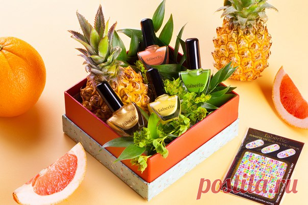 Маникюр с красным или нюдовым лаком – классика, от которой частенько устаешь. Прошли времена господства красного! Тем более теперь, под ласковым летним солнцем, когда хочется носить необычные цвета – во всяком случае, те, что еще не испробованы. Вооружимся нестандартными оттенками лета: желтыми, оранжевыми, «гринери» с изящным глянцем и глиттерными с дерзким сиянием в стиле диско!

В наступившем сезоне модно сочетать два цвета – например, нежно-розовый с салатовым, а однот...