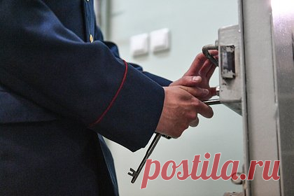 Следователи пришли с обысками к бывшему проректору российского университета