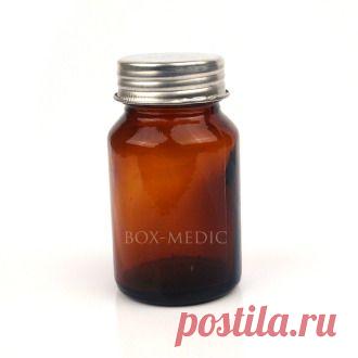 Банка 100 мл ( стекло)
Банки для косметической и пищевой упаковки. Достоинство этой упаковки, что её можно использовать для жидкостей с любым количеством спиртов, масел и эфиров.