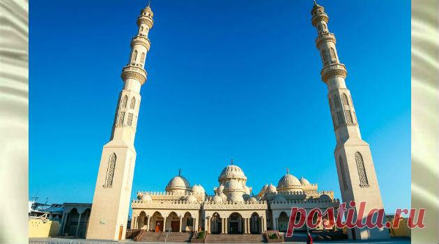 Хургада - город контрастов. Таинственный крест