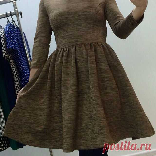 У нас НОВИНКИ!
Трикотажное платье из джерси. Пышная юбка-солнце.
Размеры 42, 44, 46
WhatsApp/Viber*+7(905)7071222
Отправляем по всей России