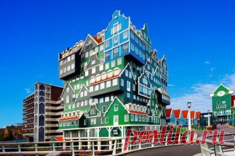 Отель в Амстердаме