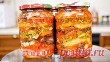 Самый вкусный салат из БАКЛАЖАН на зиму. Имам Баялды, цыганка готовит. Рецепт: Баклажаны - 1 кг. Перец сладкий - 500 гр. Помидоры - 500 гр. Лук - 250 гр.(2 шт.) Чеснок - 50 гр. (1 головка) Петрушка, кинза, укроп по - 50 гр.( 150 гр.) Масло растительное - 70 мл.(7-8 ст. л.) Сахар - 2 ст л (40-50.гр) Соль- 1 ч. л. Паприка сушеная- 1 ч. л. Кориандр - 1 ч. л. Уксус 9% - 50