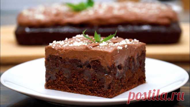 Потрясающе вкусный пирог! Мягкий, влажный, готовится за минуты!