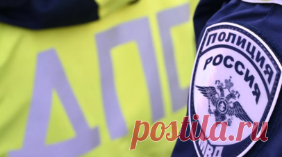 В Петербурге автомобиль врезался в остановку с людьми. В МВД заявили, что в Красносельском районе Санкт-Петербурга автомобиль сервиса каршеринга врезался в остановку с людьми. Читать далее