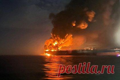 Опубликованы кадры ударов по танкерам в Черном море