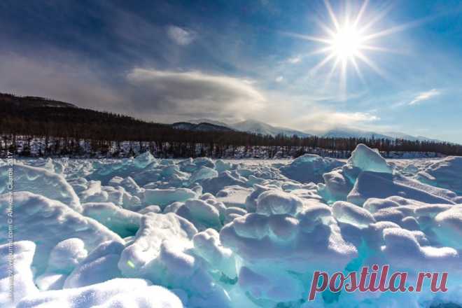 Торосы бирюзового льда на Байкале. Фотограф Алексей Сватов — Фотоискусство