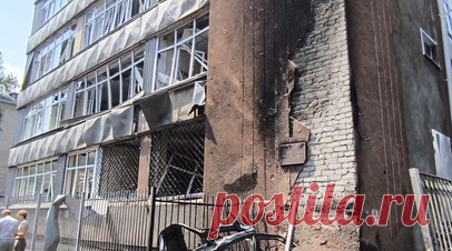 Разрушения в жилых домах: число пострадавших в результате атаки дронов ВСУ на Воронежскую область достигло 24. Число пострадавших в результате атаки украинских беспилотников в Воронежской области достигло 24, сообщил губернатор региона Александр Гусев. По его словам, четверо пострадавших — несовершеннолетние, один из них находится в тяжёлом состоянии. Из-за атаки были повреждены несколько многоэтажных домов и автомобили, взрывной волной выбило стёкла в бизнес-центре и магазинах. Местные власти…
