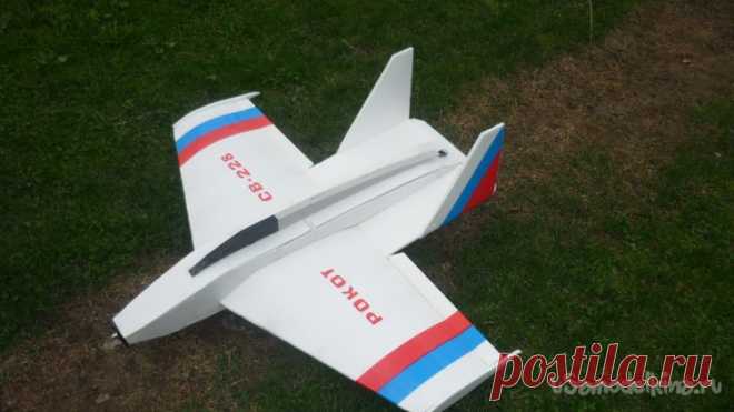 Экспериментальная авиамодель на основе летающего крыла «Рокот» СВ – 228