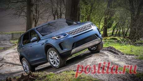 Новый Land Rover Discovery Sport уравнялся в ценах с Эвоком Кроссовер Land Rover Discovery Sport после глубокого рестайлинга прибыл в Россию без переднеприводной модификации, гибридных систем и «механики».